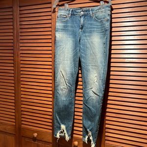 Lucky Brand Lolita skinny jeans. Size 6/28.